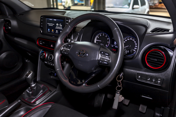 Hyundai Kona 1.0T Executive 2025/104063_HyunKona1e1.jpg