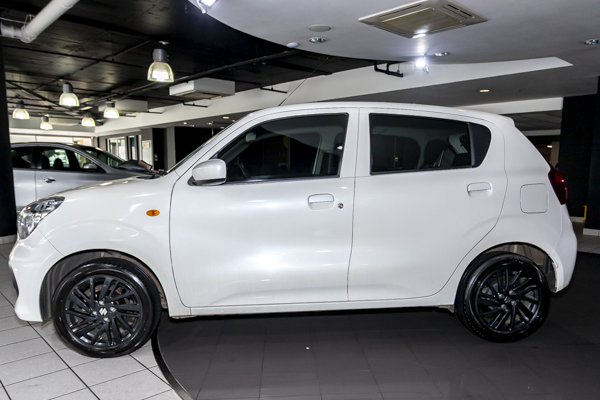 Suzuki Celerio 1.0 GL 2025/104332_SuzuCele1Fh02.jpg