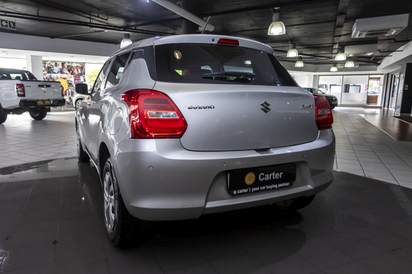 Suzuki Swift hatch 1.2 GA 2025/104788_SuzuSwif1ffh1.jpg