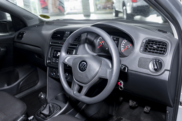 Volkswagen Polo Vivo hatch 1.4 Trendline 2025/104815_VolkPoVi1fh14.jpg