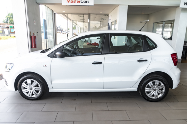 Volkswagen Polo Vivo hatch 1.4 Trendline 2025/104827_VolkPoVi1fh14.jpg