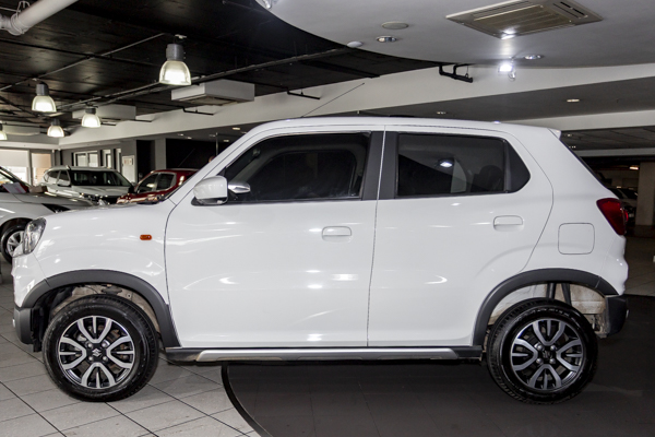 Suzuki S-Presso 1.0 S-Edition manual 2025/105025_SuzuS-Pr1h10.jpg