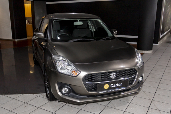 Suzuki Swift 1.2 GLX 2025/105032_SuzuSwif2Fh4.jpg
