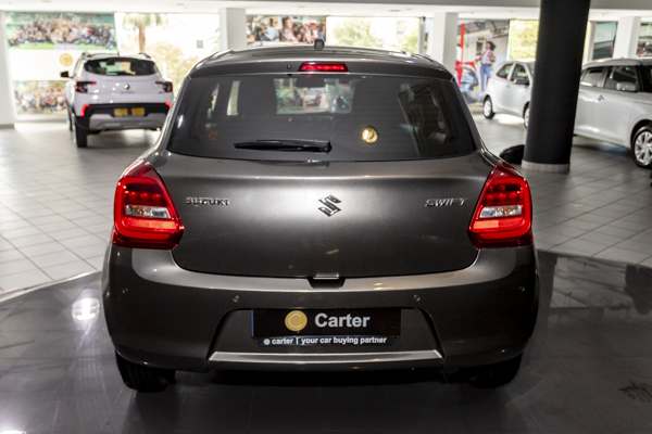 Suzuki Swift 1.2 GLX 2025/105042_SuzuSwif2Fh4.jpg