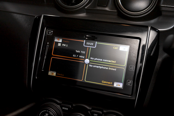 Suzuki Swift 1.2 GLX 2025/105046_SuzuSwif2Fh4.jpg