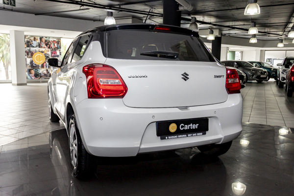 Suzuki Swift 1.2 GL auto 2025/105056_SuzuSwif2Fh3.jpg