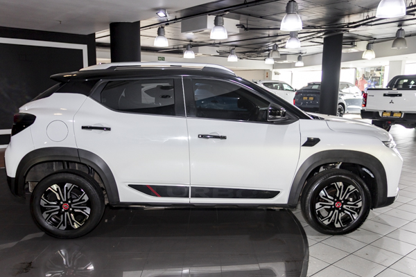 Renault Kiger 1.0 Turbo Intens auto 2025/105129_RenaKige1e12.jpg
