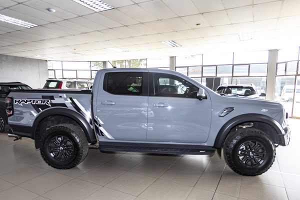 Ford Ranger 3.0 V6 EcoBoost double cab Raptor 4WD 2025/105217_FordRang3Fd105.jpg
