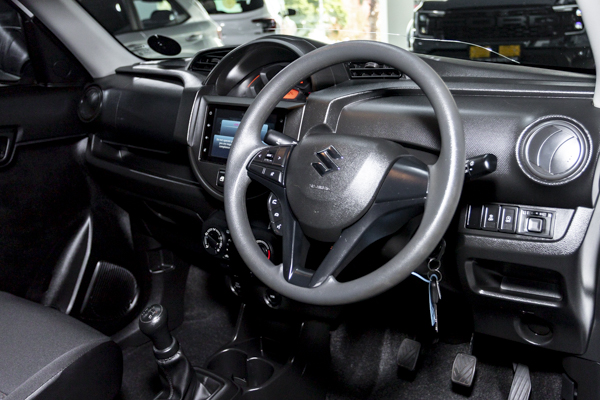 Suzuki S-Presso 1.0 GL 2025/105669_SuzuS-Pr1h1.jpg