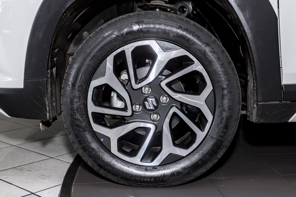 Suzuki Fronx 1.5 GLX auto 2025/105677_SuzuFron1e4.jpg