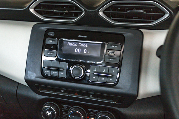 Nissan Magnite 1.0 Turbo Visia manual 2025/106006_NissMagn1e10.jpg