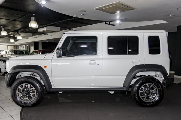 Suzuki Jimny 5-door 1.5 GLX AllGrip 5-door auto 2025/106064_SuzuJimn2e8.jpg