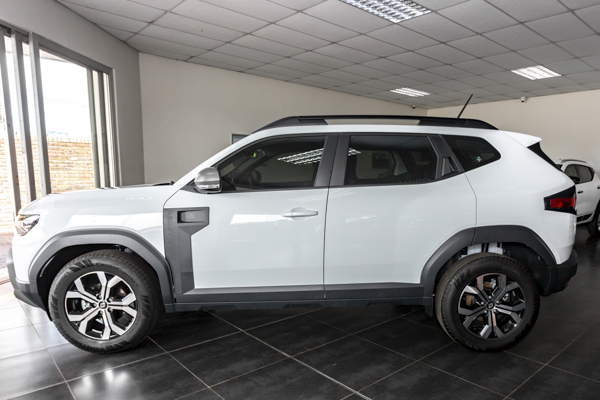 Renault Duster 1.3T Zen 2025/106154_RenaDust3e1.jpg