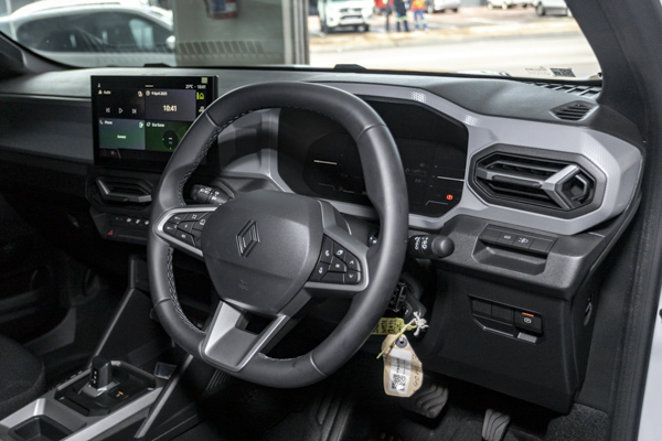Renault Duster 1.3T Zen 2025/106162_RenaDust3e1.jpg