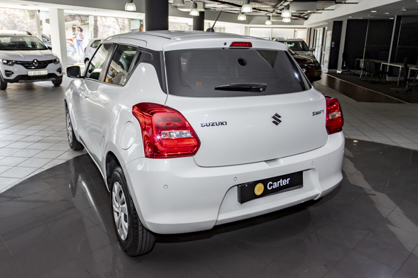 Suzuki Swift hatch 1.2 GL auto 2025/106267_SuzuSwif1ffh3.jpg