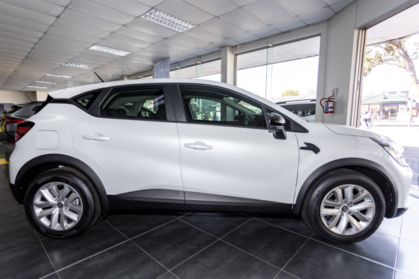 Renault Captur 1.3 Turbo Zen 2025/106510_RenaCapt2e1.jpg