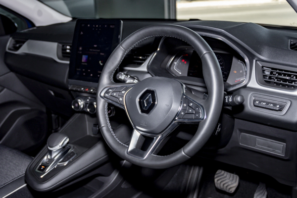 Renault Captur 1.3 Turbo Intens 2025/106635_RenaCapt2e2.jpg