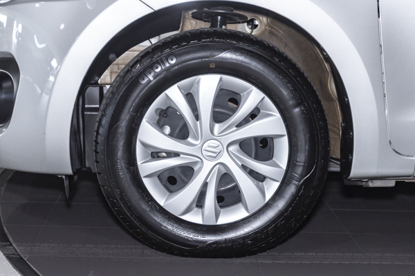 Suzuki Swift 1.2 GL 2025/107586_SuzuSwif2Fh2.jpg
