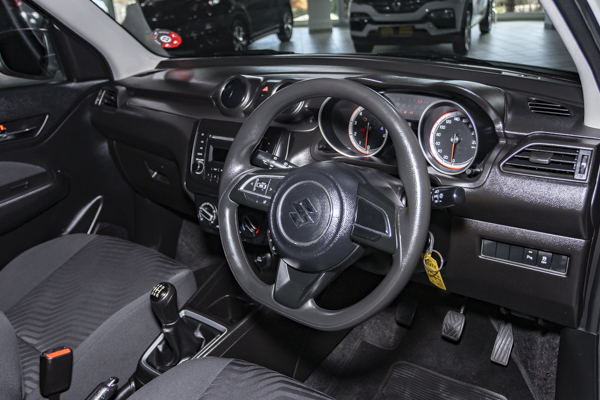 Suzuki Swift 1.2 GL 2025/107591_SuzuSwif2Fh2.jpg