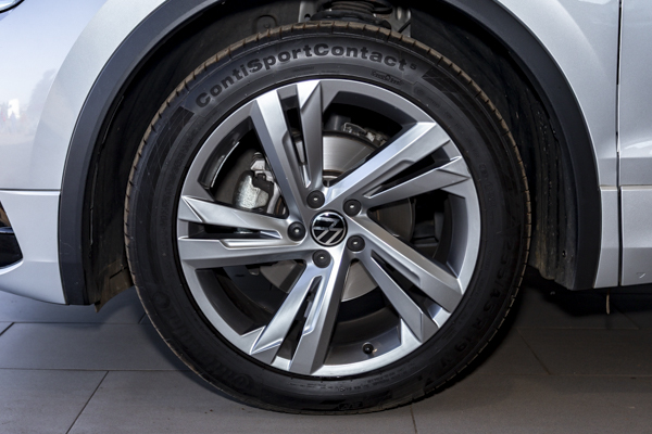 Volkswagen Tiguan 1.4TSI 110kW R-Line 2025/107637_VolkTigu2Fe13.jpg