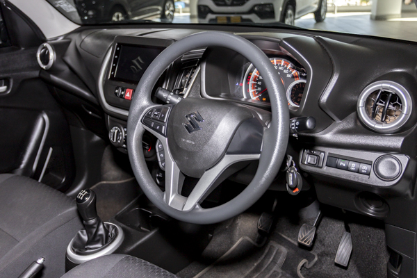 Suzuki Celerio 1.0 GL 2025/107806_SuzuCele1Fh02.jpg