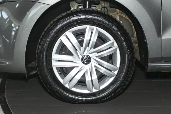 Volkswagen Polo Vivo hatch 1.4 Trendline 2025/107815_VolkPoVi1fh14.jpg