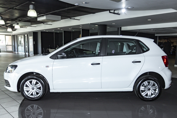 Volkswagen Polo Vivo hatch 1.4 Trendline 2025/107867_VolkPoVi1fh14.jpg