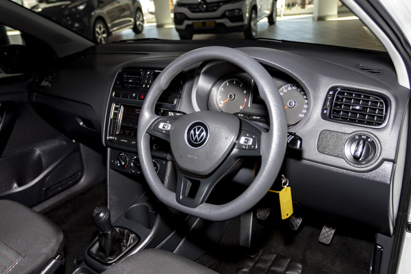 Volkswagen Polo Vivo hatch 1.4 Trendline 2025/107875_VolkPoVi1fh14.jpg