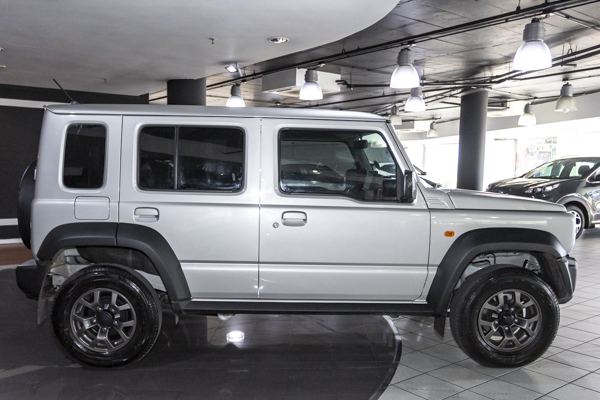 Suzuki Jimny 5-door 1.5 GLX AllGrip 5-door auto 2025/107898_SuzuJimn2e8.jpg