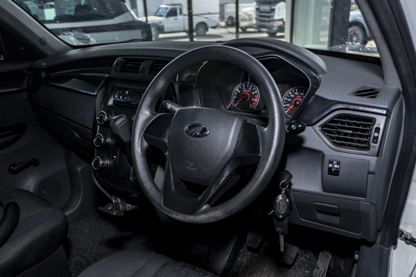 Mahindra KUV100 Nxt 1.2 G80 K2+ DARE 2025/108119_MahiKUV1_1Fe7.jpg