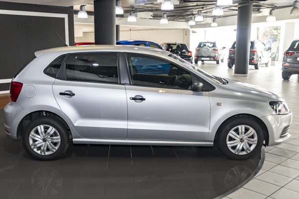 Volkswagen Polo Vivo hatch 1.4 Trendline 2025/108192_VolkPoVi1fh14.jpg