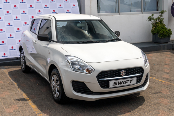 Suzuki Swift 1.2 GA 2025/108229_SuzuSwif2Fh1.jpg