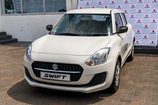 Suzuki Swift 1.2 GA 2025/108230_SuzuSwif2Fh1.jpg