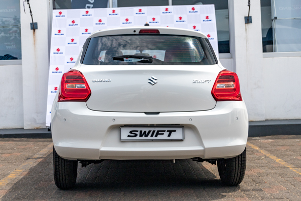 Suzuki Swift 1.2 GA 2025/108238_SuzuSwif2Fh1.jpg