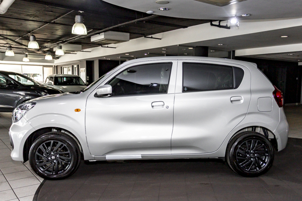Suzuki Celerio 1.0 GL 2025/108645_SuzuCele1Fh02.jpg