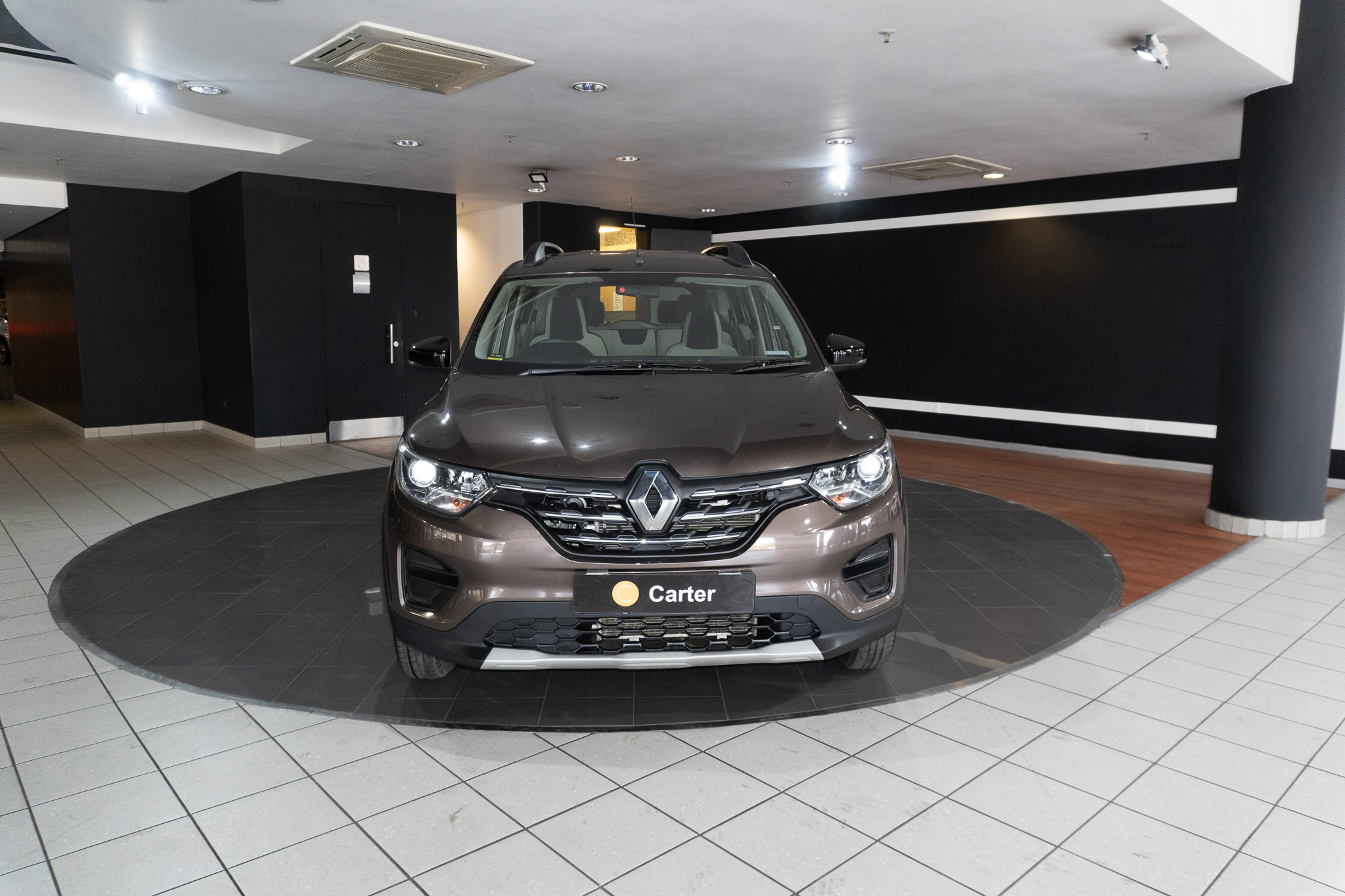Renault Triber 1.0 Zen 2025/108822_RenaTrib1e16.jpg