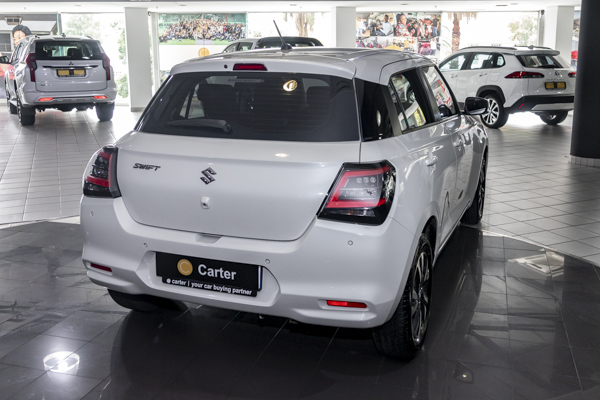 Suzuki Swift 1.2 GLX auto 2025/110578_SuzuSwif2Fh5.jpg