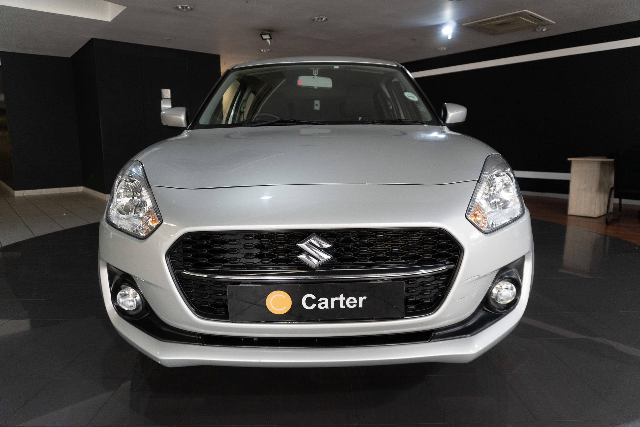 Suzuki Swift 1.2 GL auto 2025/110658_SuzuSwif2Fh3.jpg