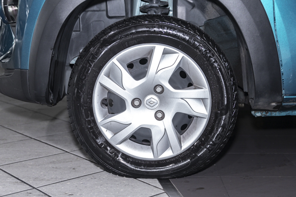 Renault Kwid 1.0 Zen 2025/110699_RenaKwid1Fh9.jpg