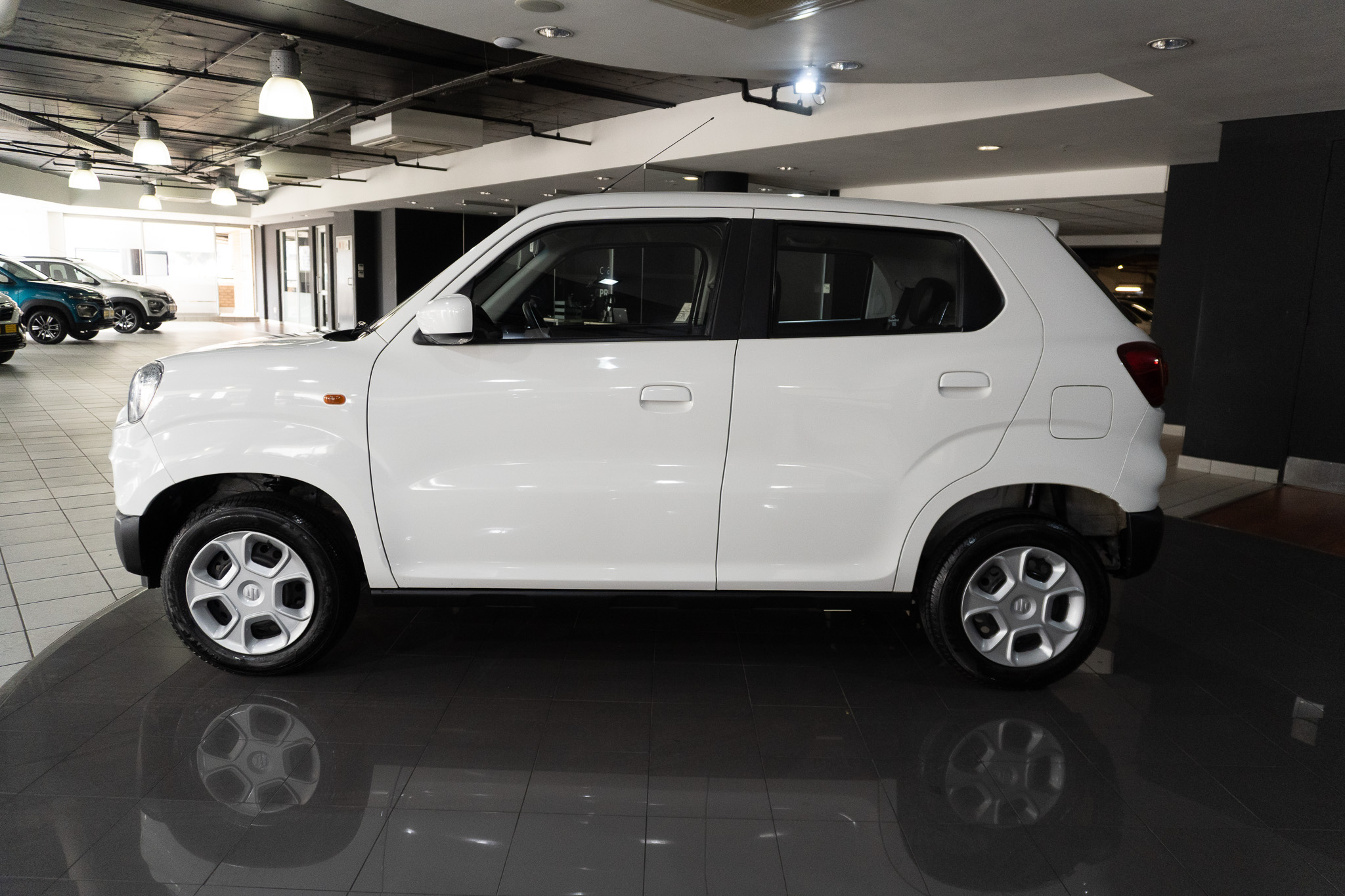 Suzuki S-Presso 1.0 GL 2025/110736_SuzuS-Pr1h1.jpg