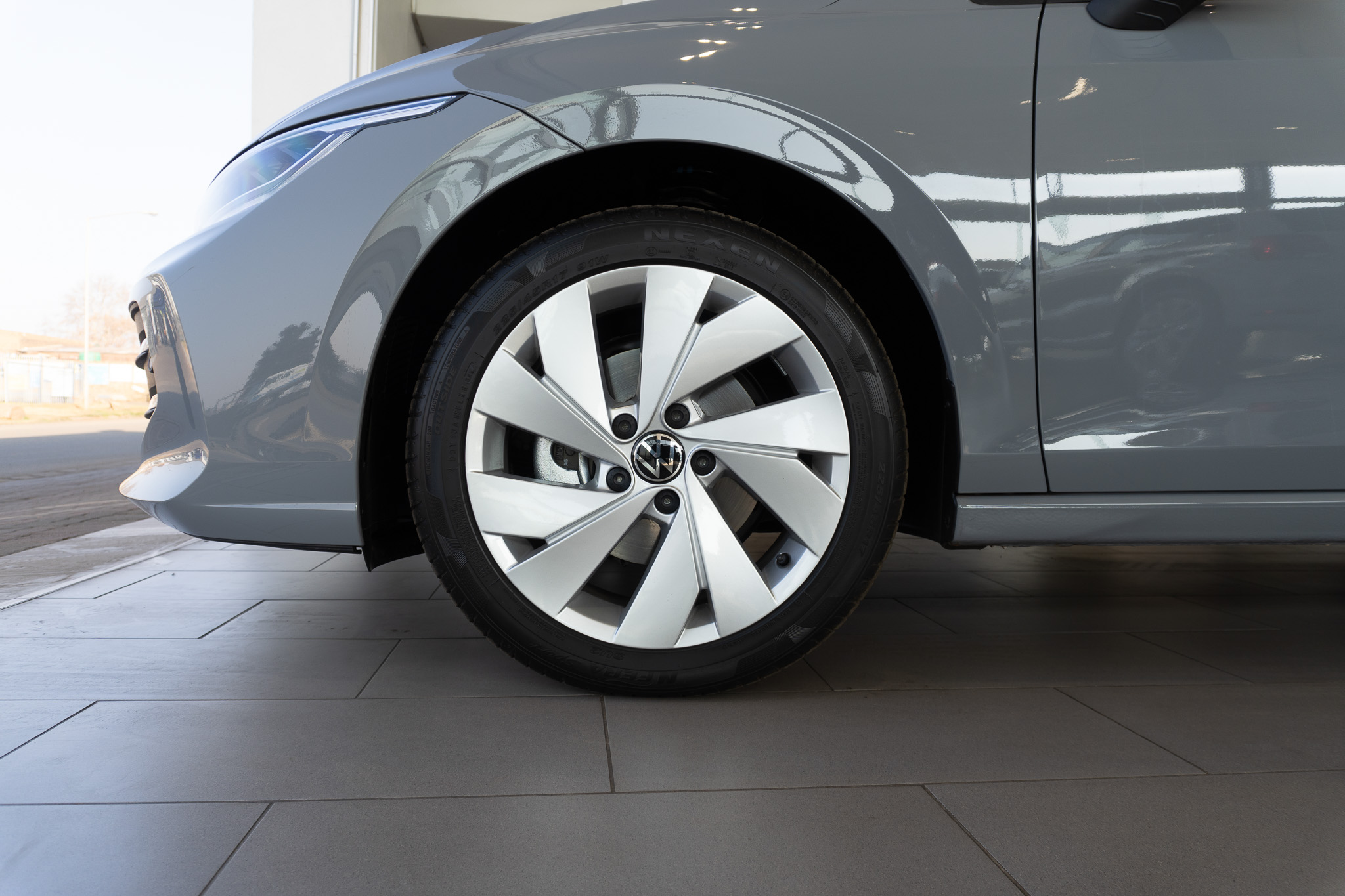 Volkswagen Golf 1.4TSI Life + 2025/110788_VolkGolf8Fh2.jpg