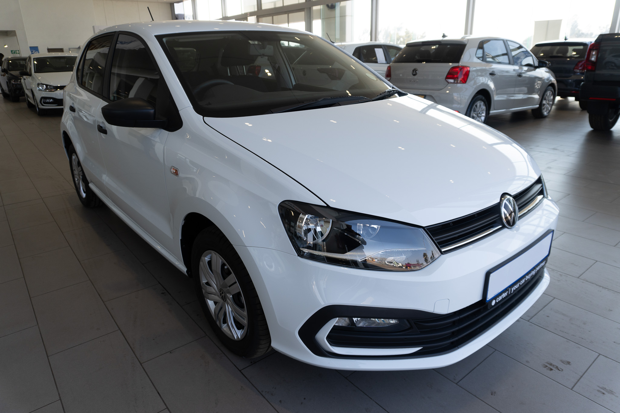 Volkswagen Polo Vivo hatch 1.4 2025/110878_VolkPoVi2Fh1.jpg