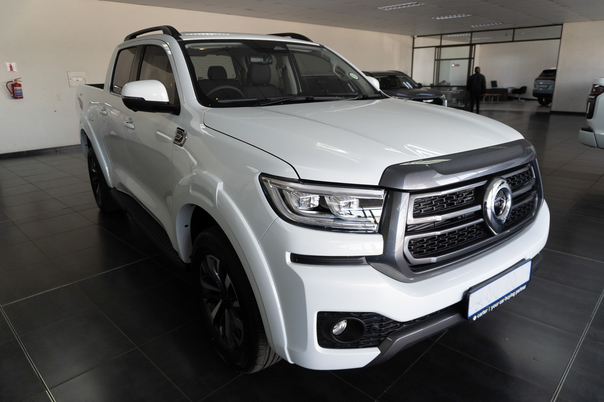 GWM P300 2.4T double cab LT 4x4 2025/111084_GWMP300_1d2.jpg