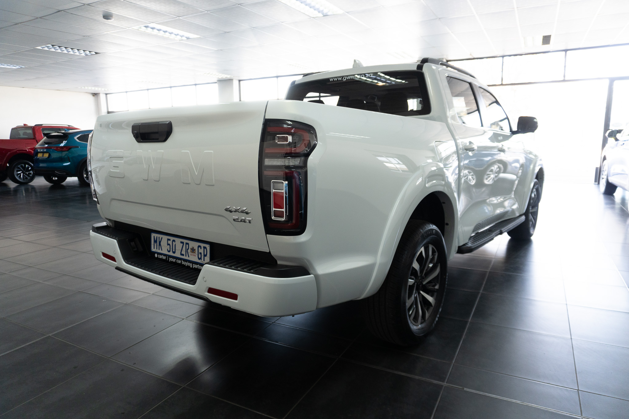 GWM P300 2.4T double cab LT 4x4 2025/111624_GWMP300_1d2.jpg