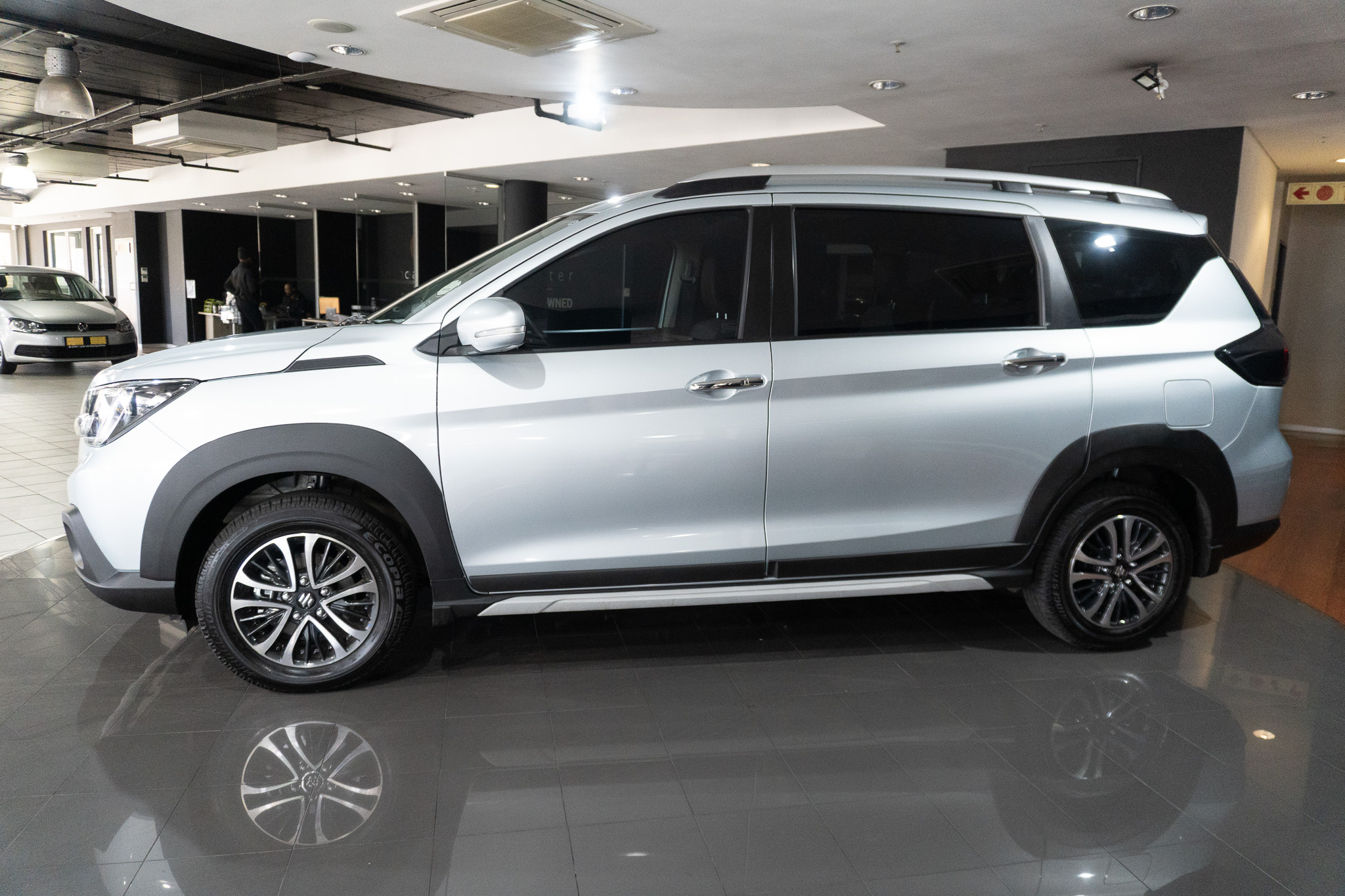 Suzuki XL6 1.5 GL manual 2025/111695_SuzuXL6_1e1.jpg