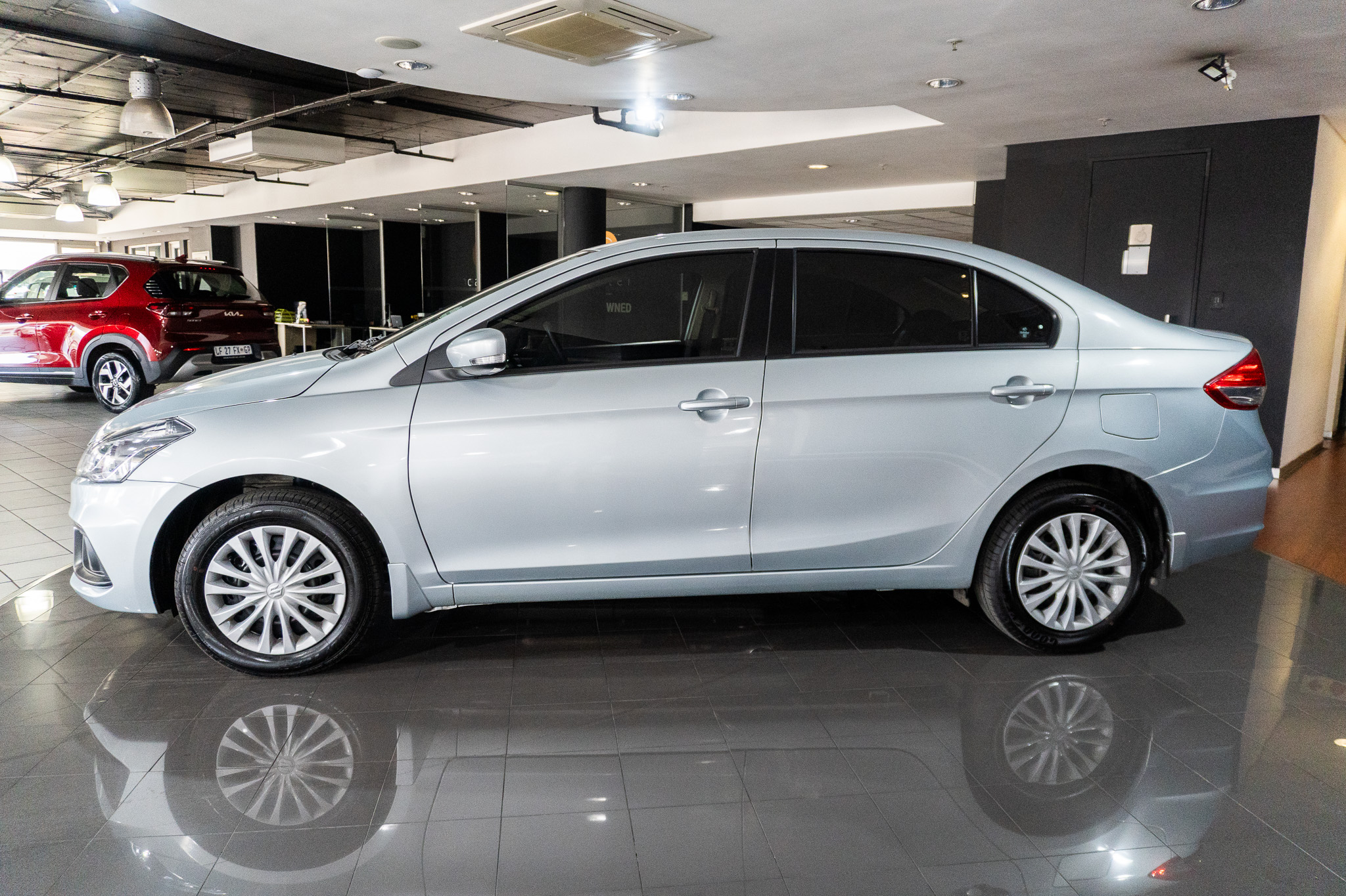 Suzuki Ciaz 1.5 GL 2025/112025_SuzuCiaz1Fs1.jpg