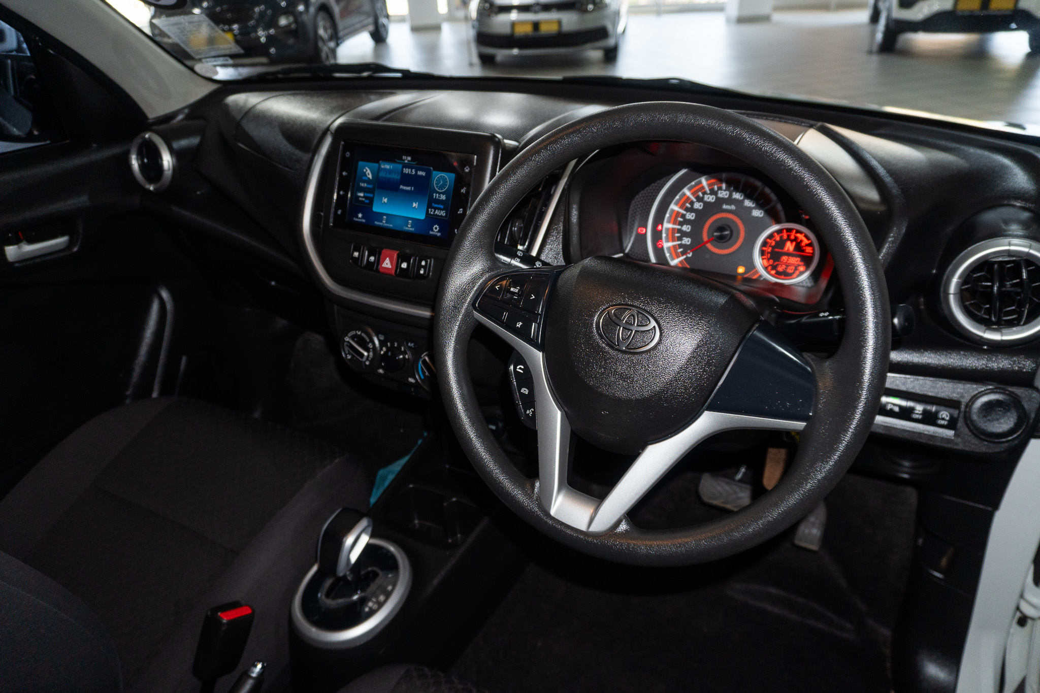 Toyota Vitz 1.0 XR auto 2025/112068_ToyoVitz1h3.jpg