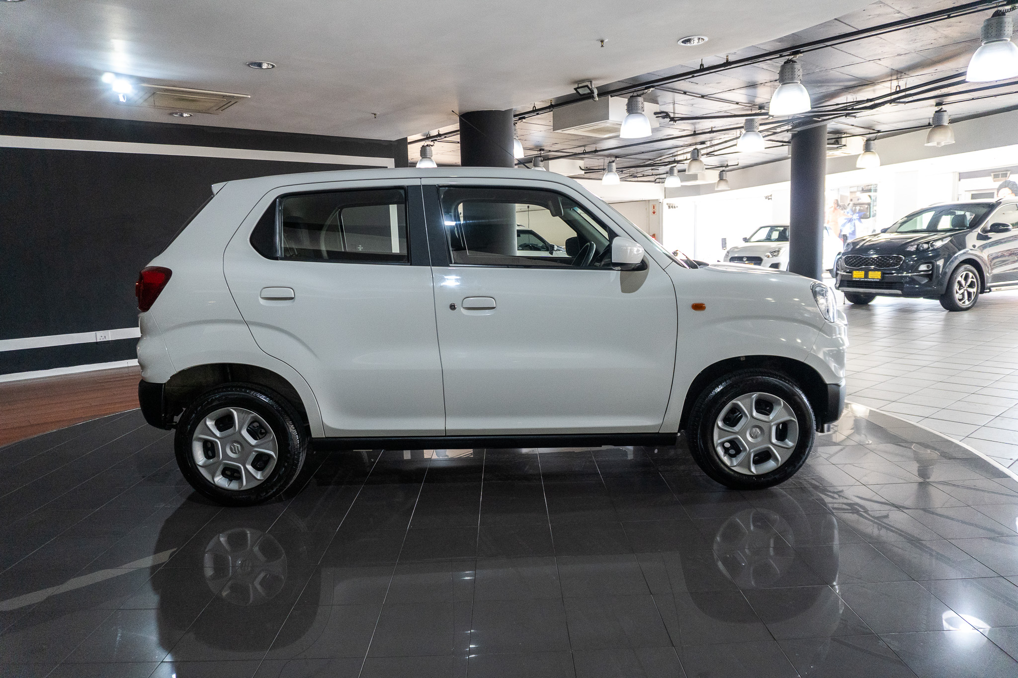Suzuki S-Presso 1.0 GL+ 2025/112104_SuzuS-Pr1h2.jpg