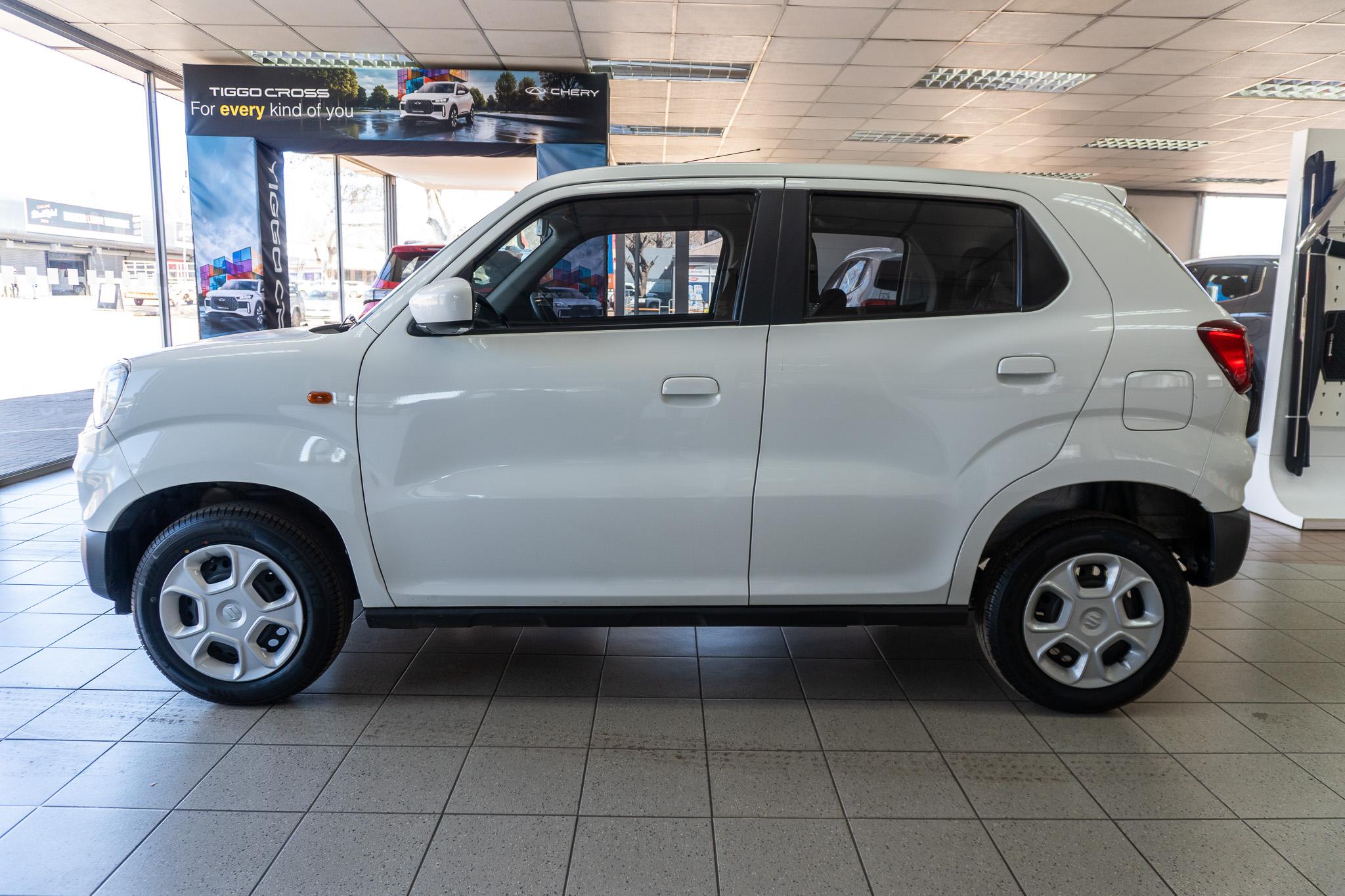 Suzuki S-Presso 1.0 GL auto 2025/113392_SuzuS-Pr1h7.jpg