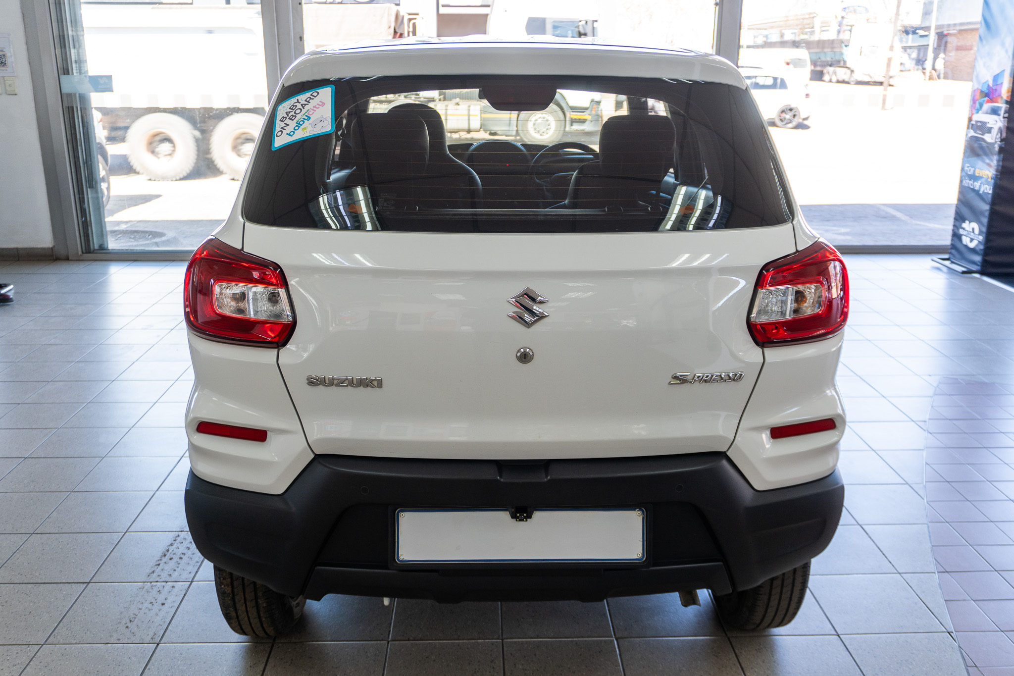 Suzuki S-Presso 1.0 GL auto 2025/113394_SuzuS-Pr1h7.jpg